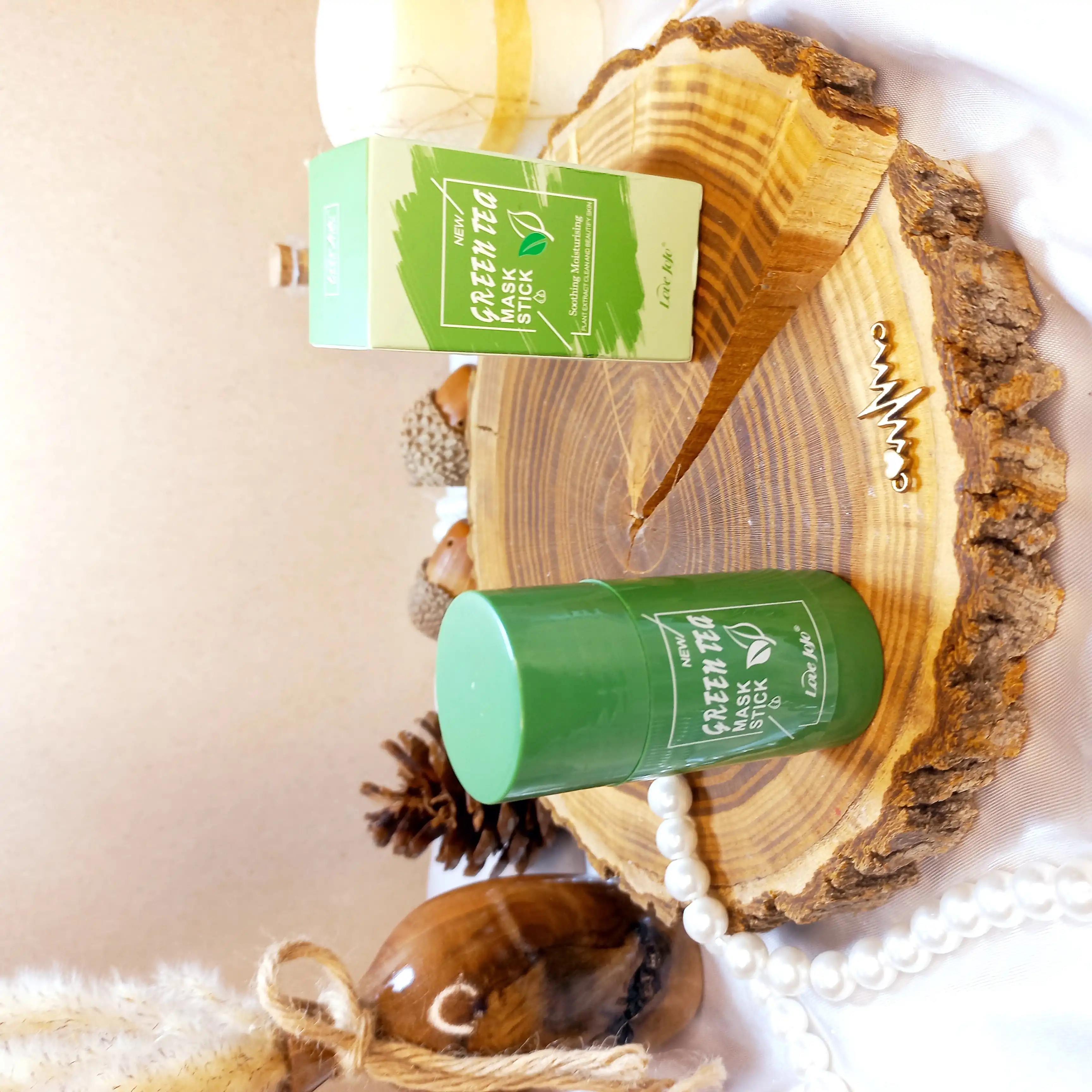 ماسک استیکی با عصاره چای سبز Sticky mask