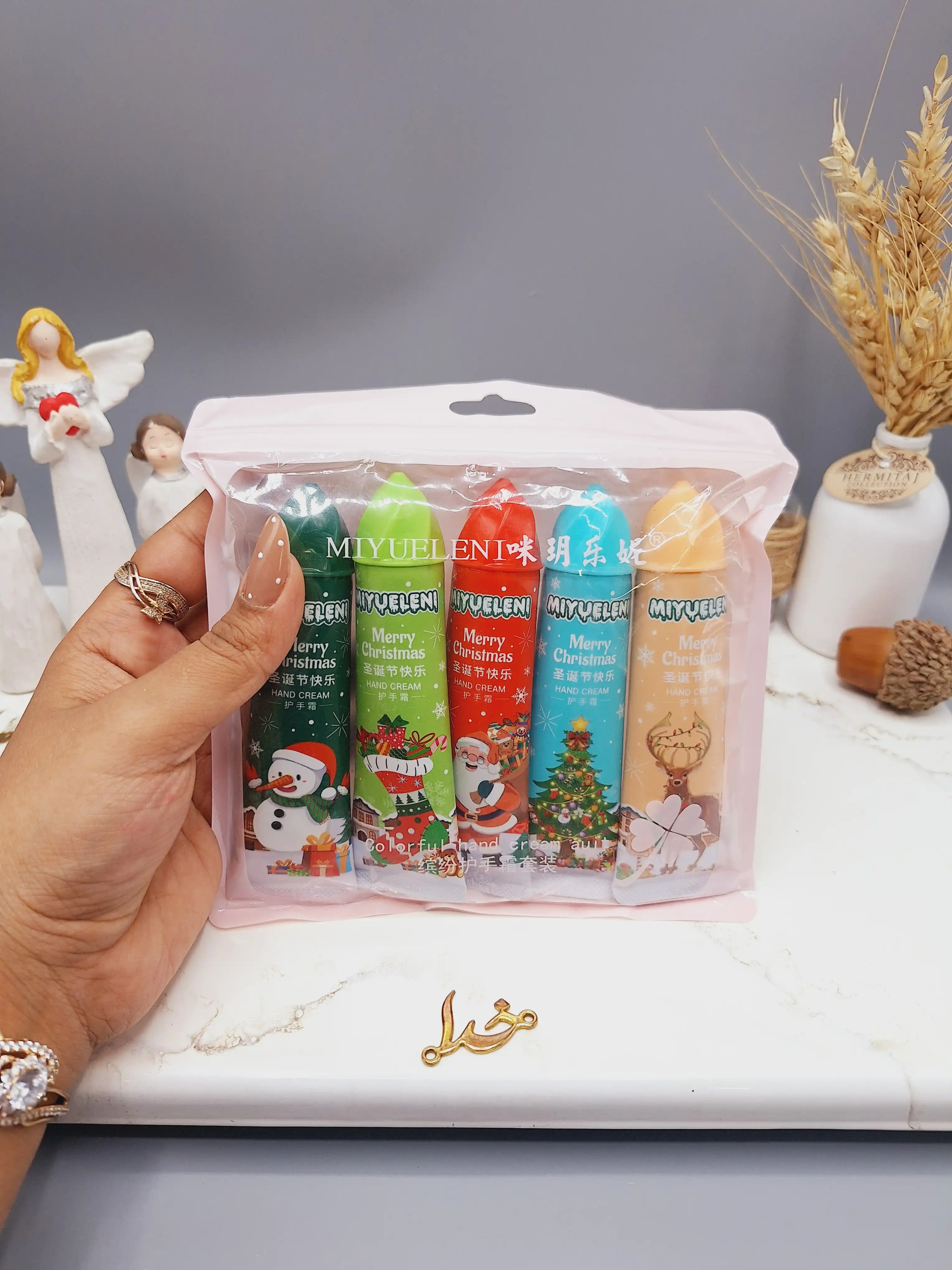 پک پنج عددی کرم دست مدل شکوفه طرح کریسمس برند MIYUELENI کد 8286