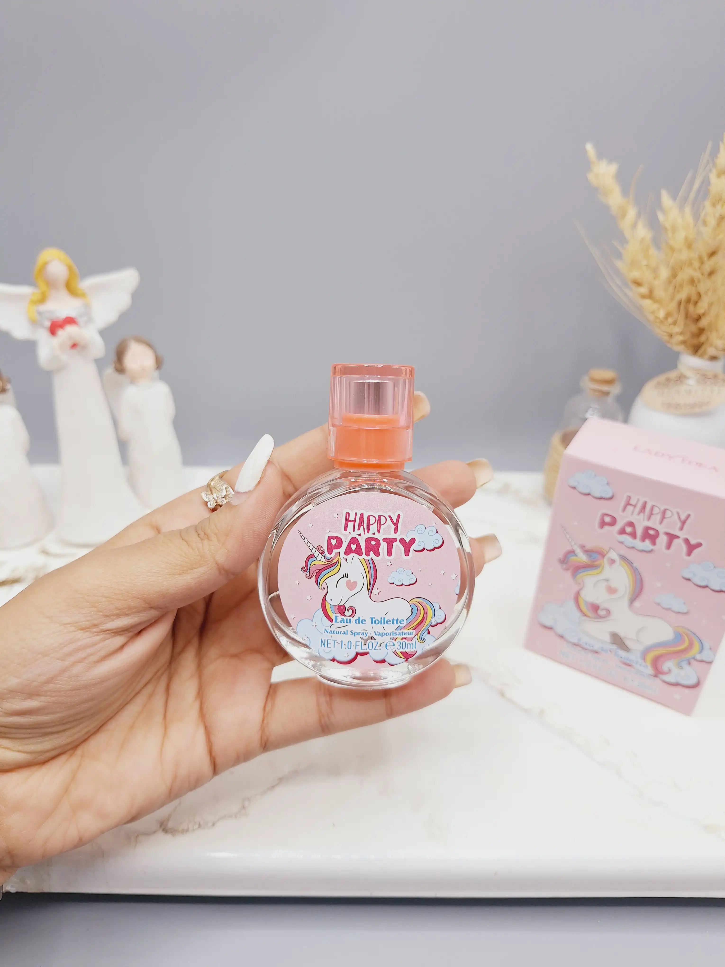 عطر شاد و جذاب تک شاخ برند LADY IDEA کد LD9008