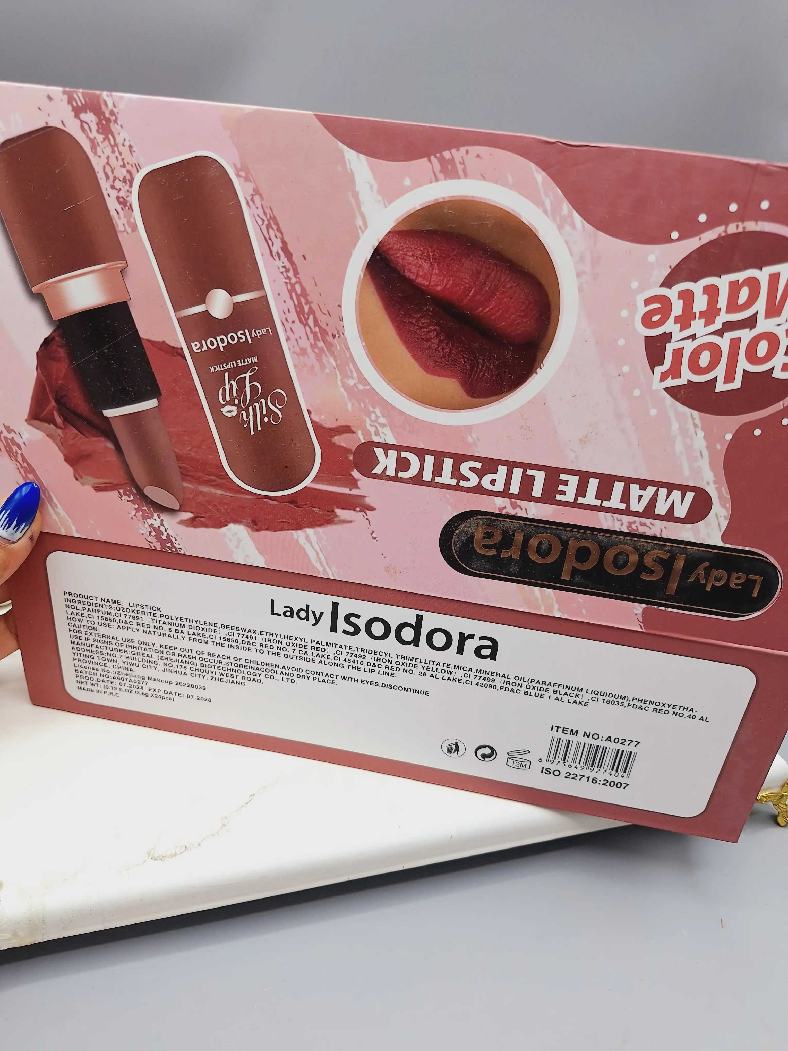 پک 8 تایی رژ جامد خوش رنگ و با کیفیت برند Lady Isodora کد A0277
