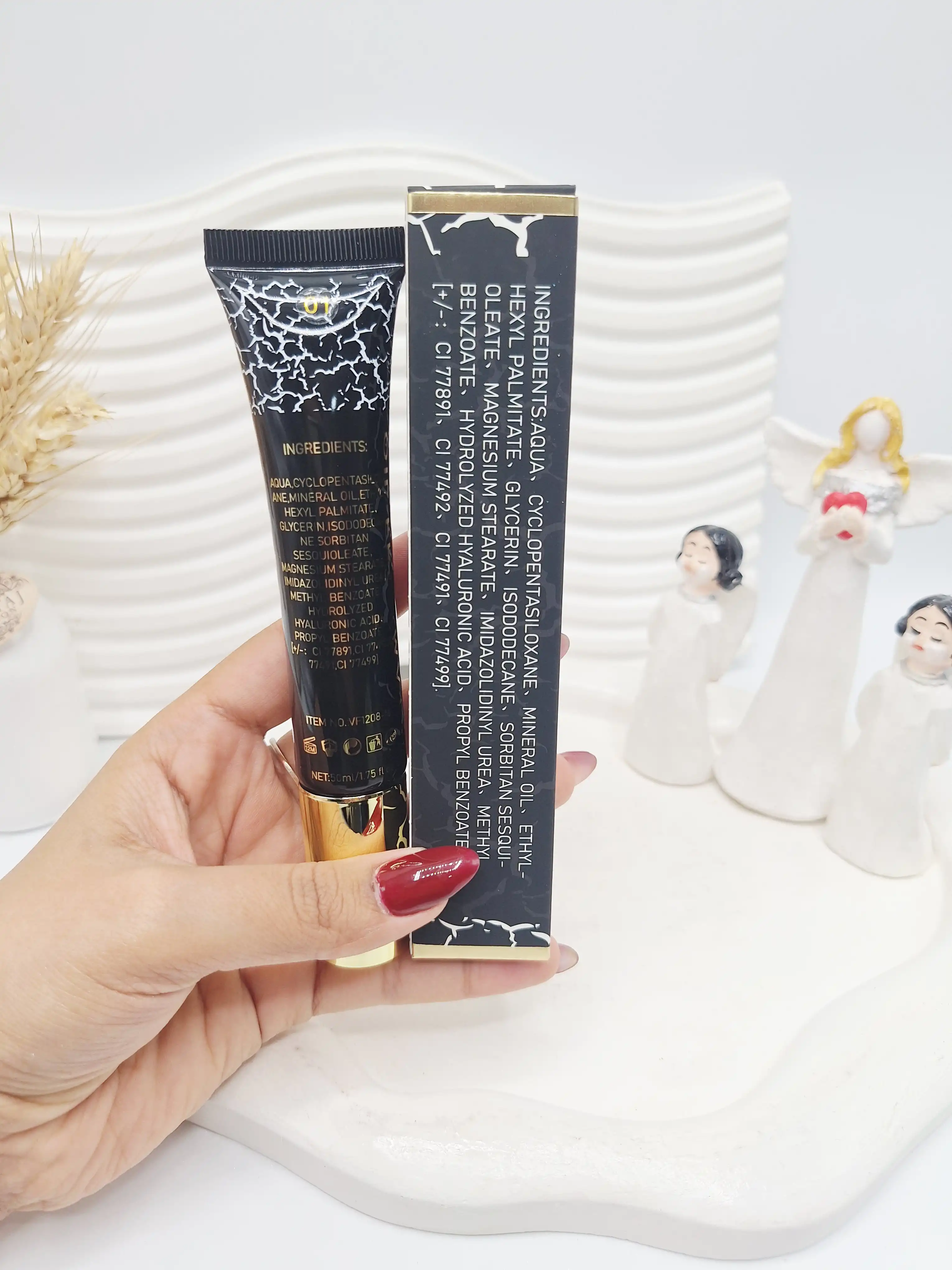 سی‌سی کرم چندکاره SPF 40 برند Victoria's Secret کد 0958