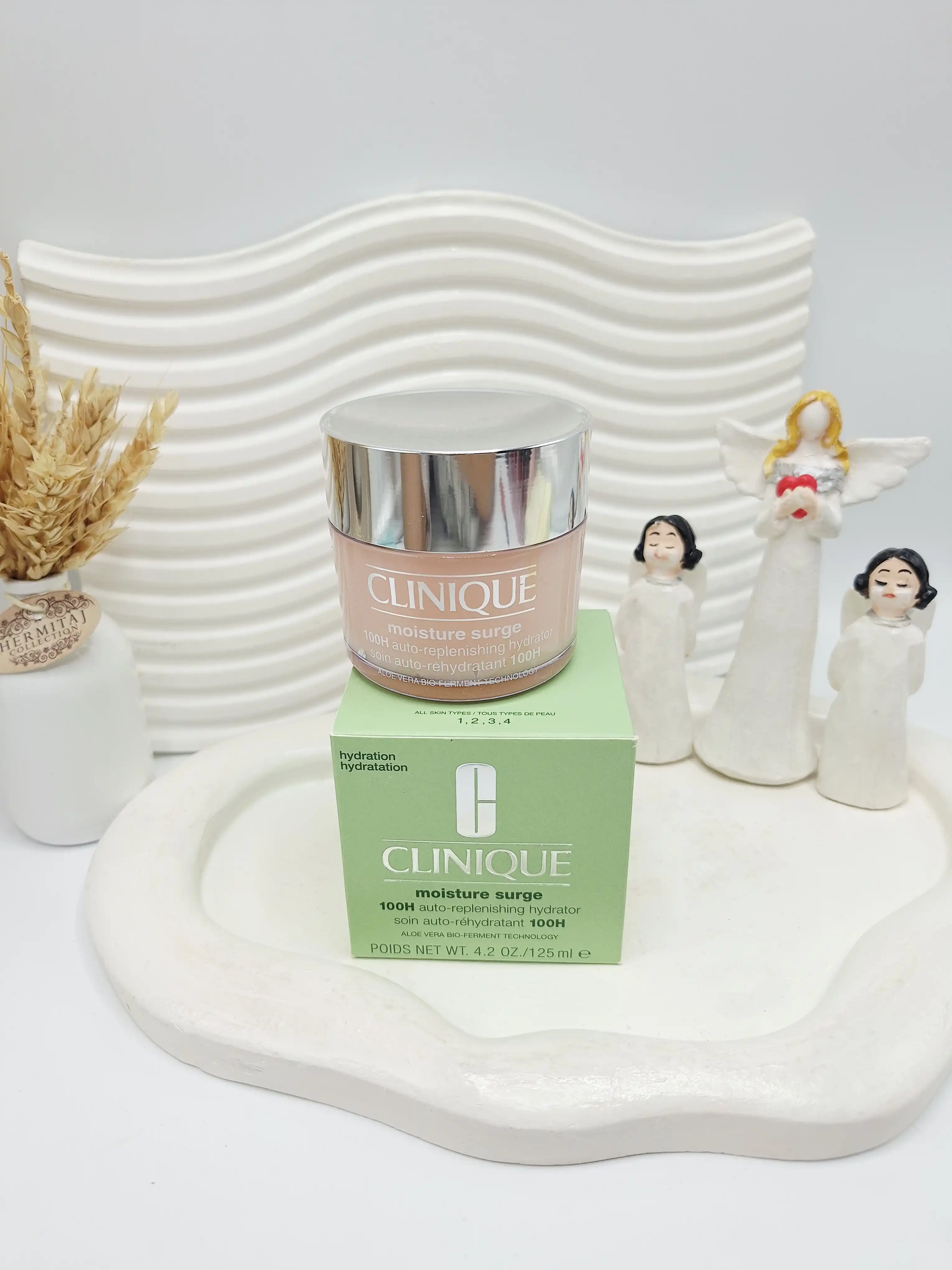 ژل کرم آبرسان ۱۰۰ ساعته کلینیک مدل Moisture Surge های کپی امارات کد