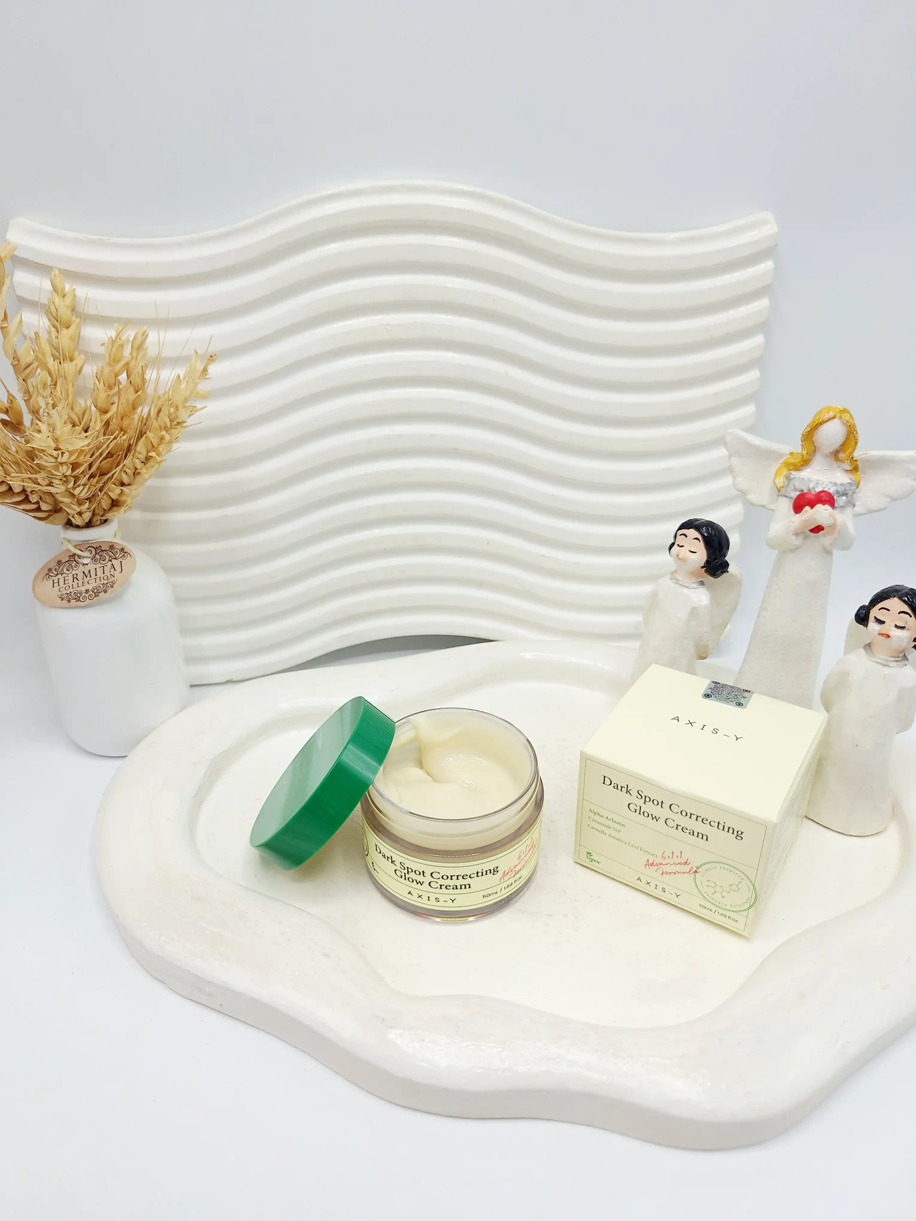 کرم ضد لک و درخشان کننده دارک اسپات AXIS-Y Dark اکسی وای های کپی امارات کد 0966
